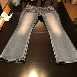 EUC MISS MES size 34/31 mid-rise EASY BOOTS