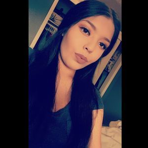 Meet your Posher, Lorena