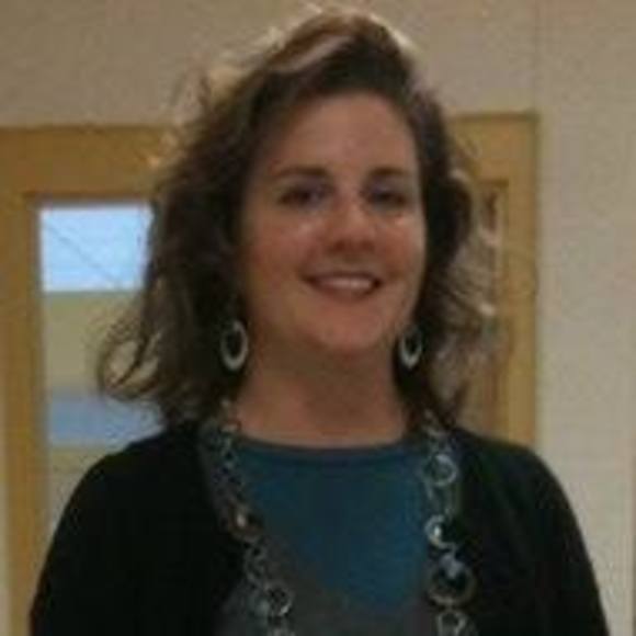 Meet your Posher, Holly - Picture 1 of 1