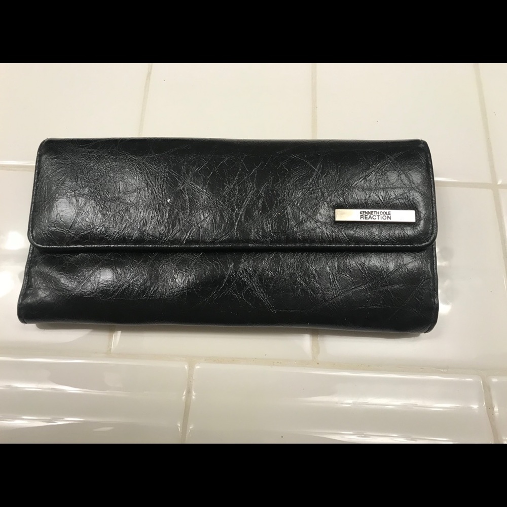 Kenneth Cole Reaction wallet