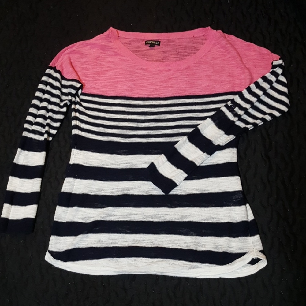 Heathered Lightweight Sweater Size Medium EUC