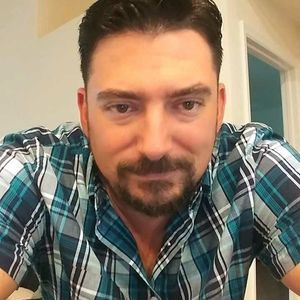 Meet your Posher, Scott