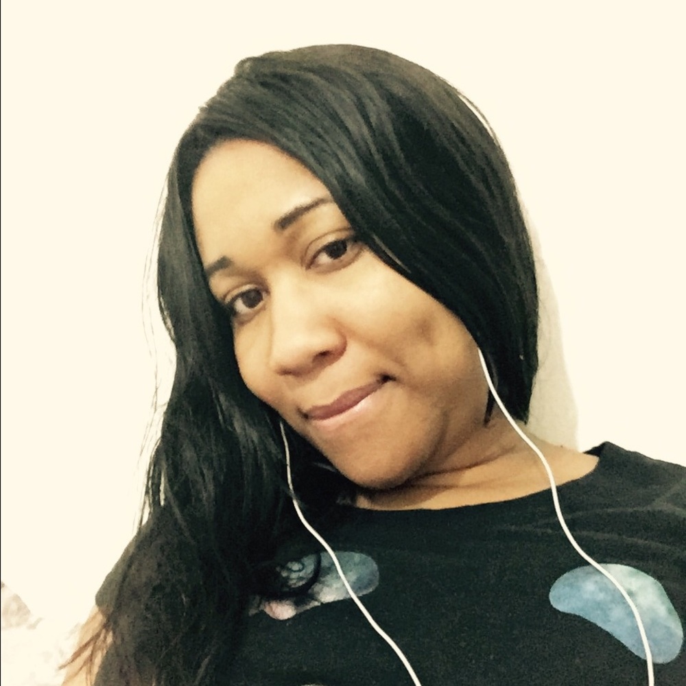 Meet your Posher, Nikki - Picture 1 of 1