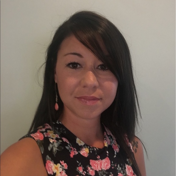 Meet your Posher, Janellle - Picture 1 of 1