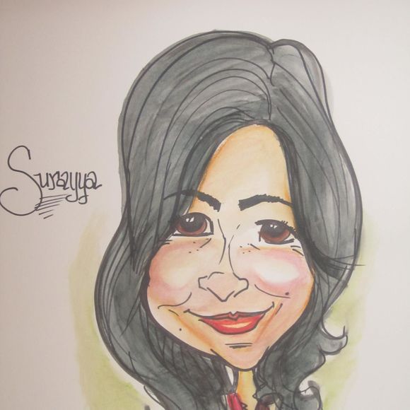Meet your Posher, Suraya - Picture 1 of 1