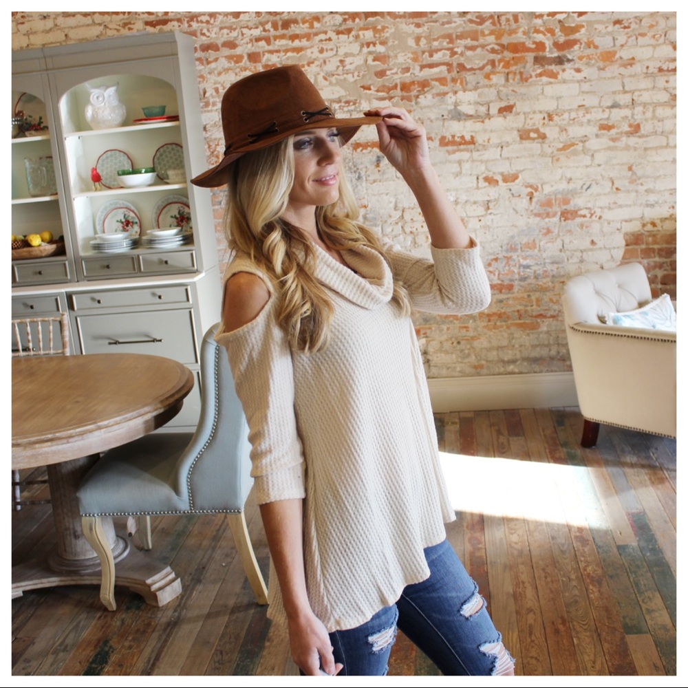 ✨LAST ONE✨Beige open shoulder cowl neck top - Picture 2 of 3