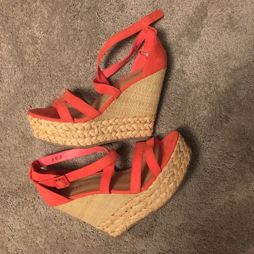 Coral wedges
