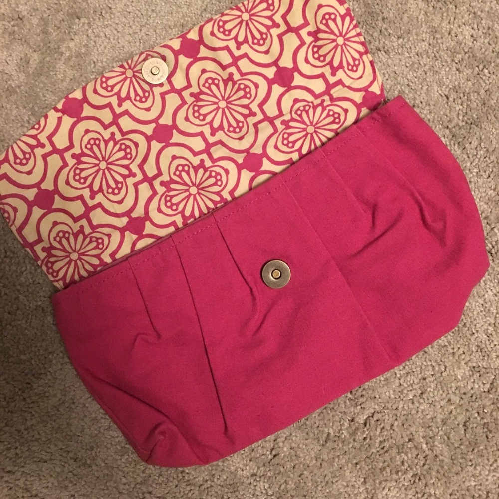 Pink clutch - Picture 2 of 2