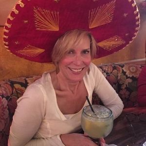 Meet your Posher, Linda