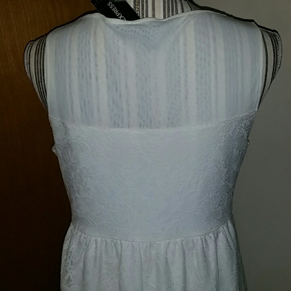 Express Blouse - Picture 5 of 11