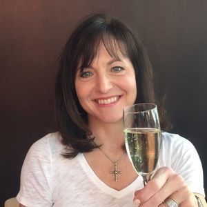 Meet your Posher, Dana