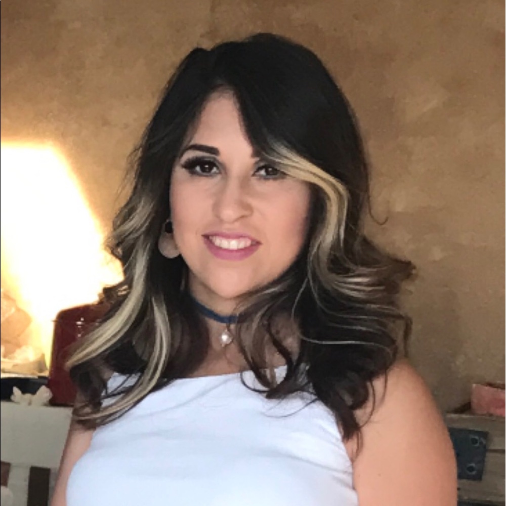 Meet your Posher, Viridiana