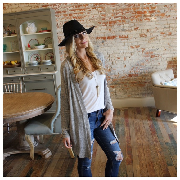 Heather gray hacci cardigan with pockets - Picture 2 of 5