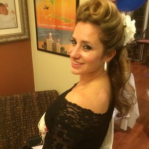 Meet your Posher, Mabel