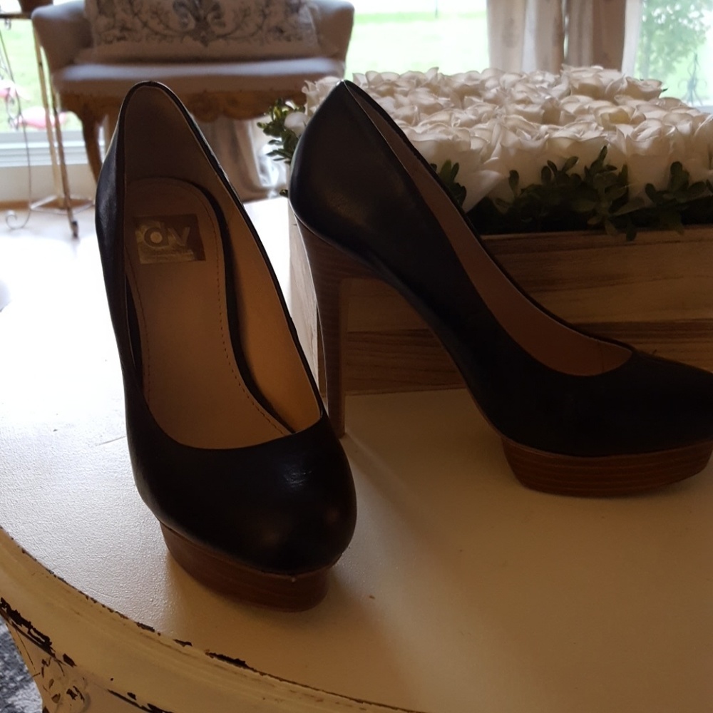 Dolce Vita leather heels