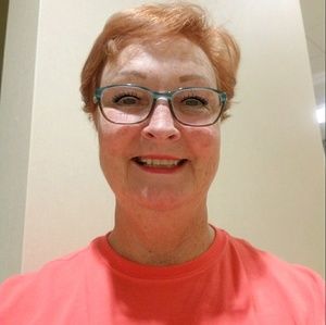 Meet your Posher, Cynthia