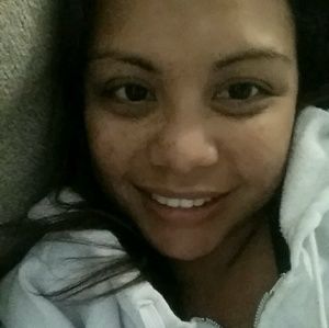 Meet your Posher, Denise