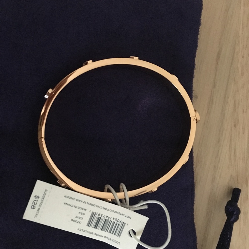 Tory Burch Logo Bracelet Rose Gold