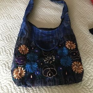 One shoulder bag hand made in Mexico!