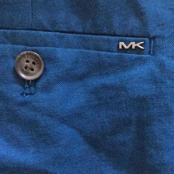 Short - Picture 2 of 3