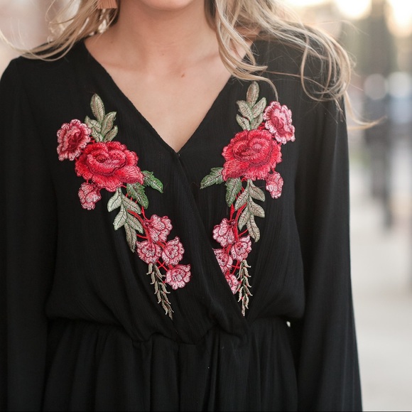 Black embroidered long sleeve romper - Picture 4 of 4