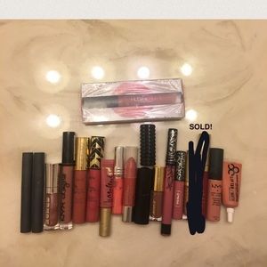 HUDA beauty lip bundle!