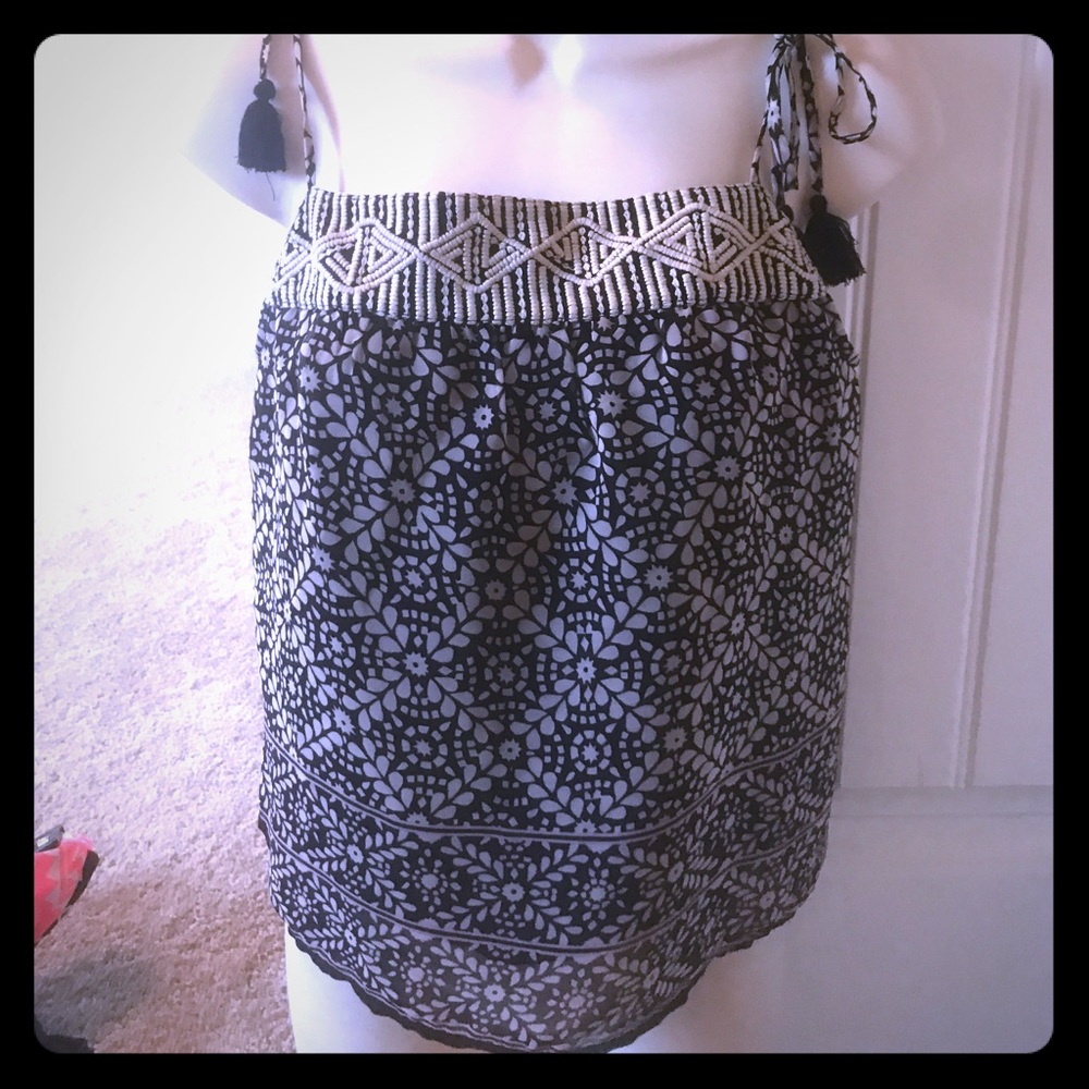 Super cute tassel print top, new boho chic