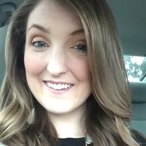 Meet your Posher, Jenna