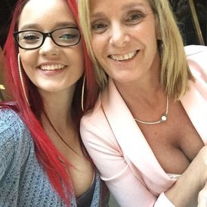 Meet your Posher, Carolyn