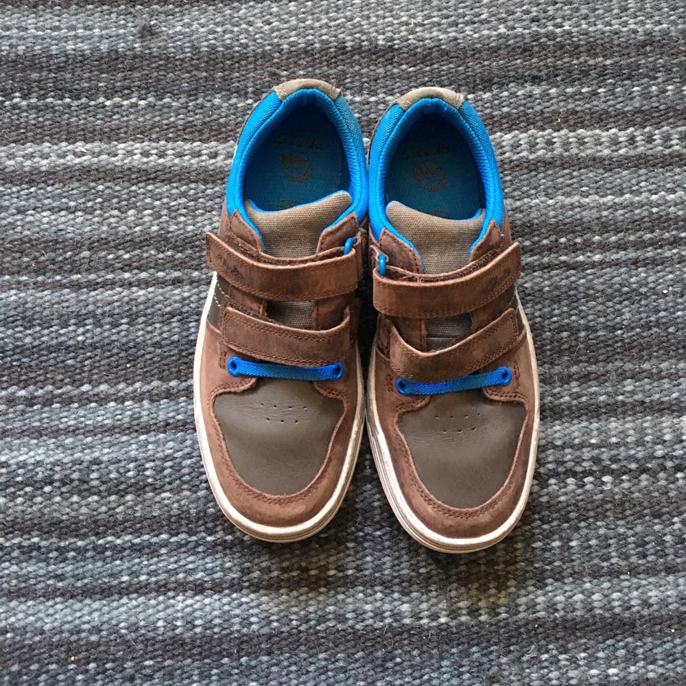 Clark shoes/sneakers