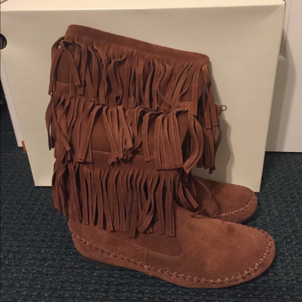 LC Lauren Conrad Fringe Boots