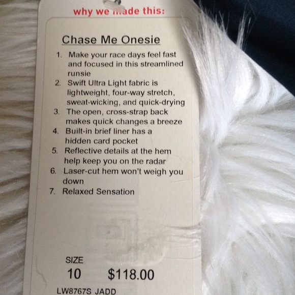 NWT ✔️ Lululemon Chase Me Onesie NWT - Picture 7 of 8