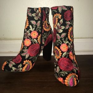 Ankle boots