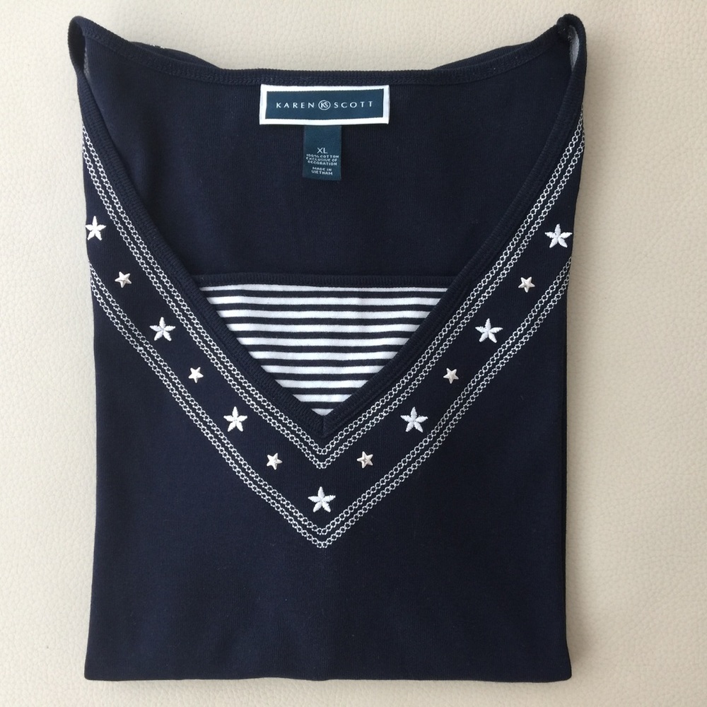 Karen Scott navy embroidered tee top xl