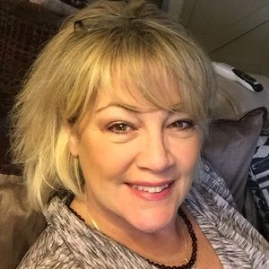 Meet your Posher, Sherry