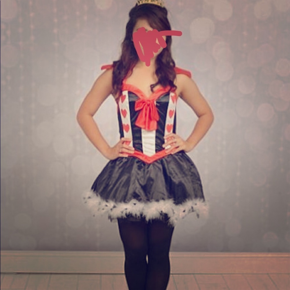 Queen of hearts Small