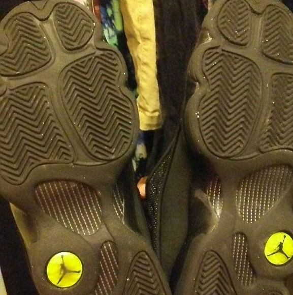 Retro 13s - Picture 2 of 4