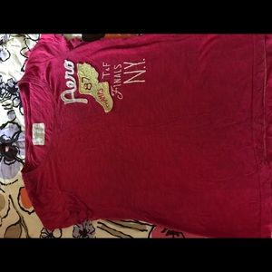 Tee shirts