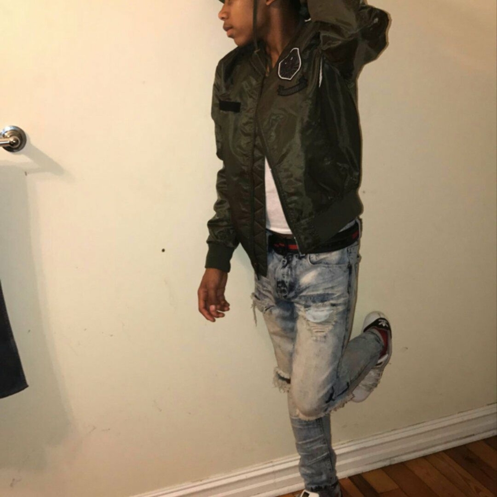 Meet your Posher, Nyzer