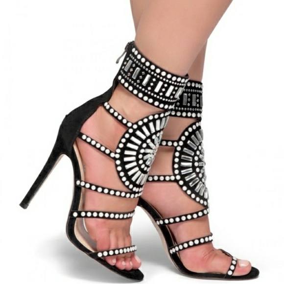 💥5-STARS🎉 Black Stiletto Studded Heels - Picture 4 of 5