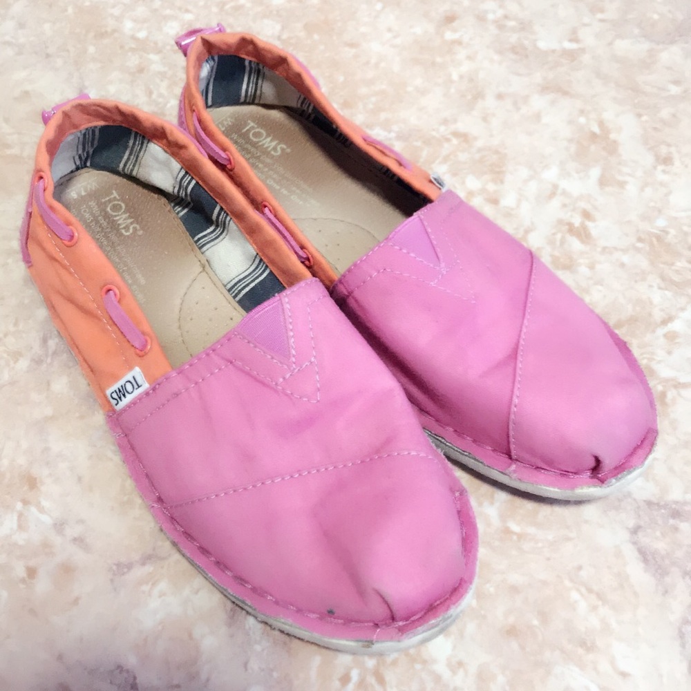 Toms size 7.5 in women