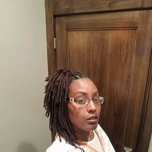 Meet your Posher, Sandra