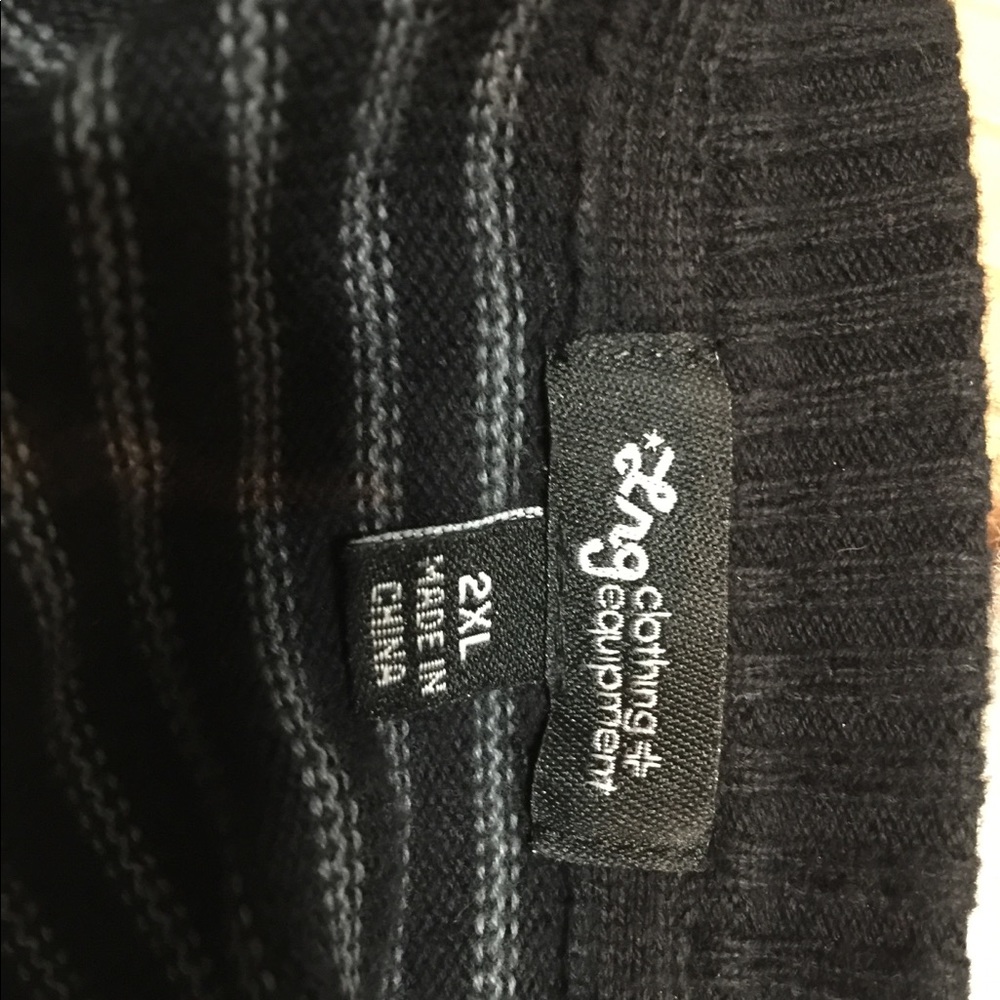 LRG men’s cardigan