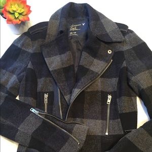 American Eagle Outfitters Black Plaid coat