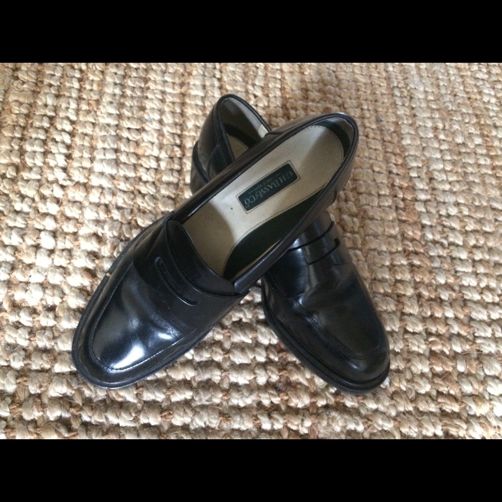 G. H Bass partent leather loafers!