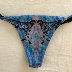 Vitamin A Reversible Bikini Bottom