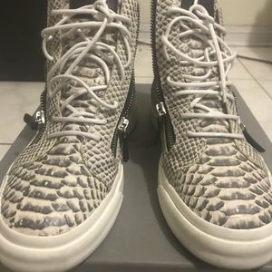 Men’s Giuseppe Python High Tops Size 41 eu / 9us