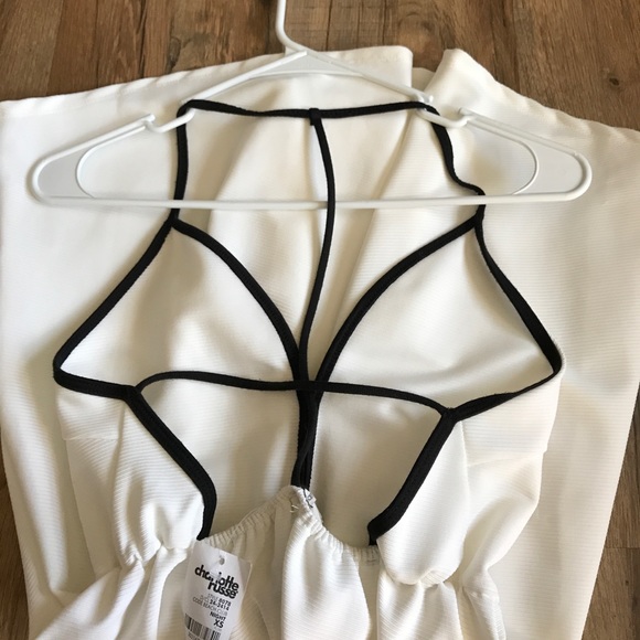 Black & white dress - Picture 2 of 6