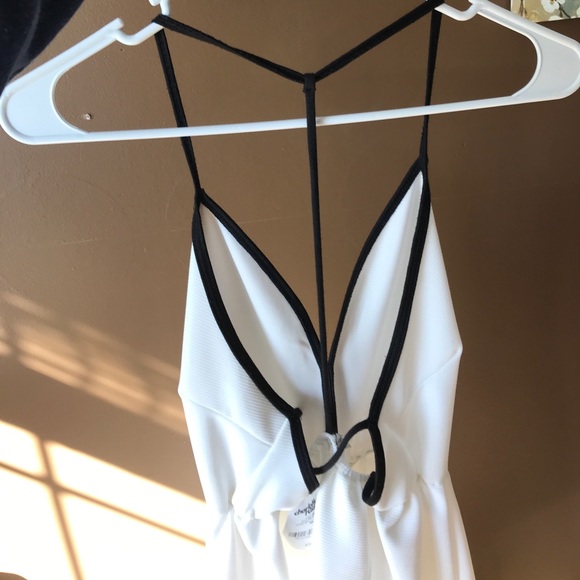 Black & white dress - Picture 5 of 6