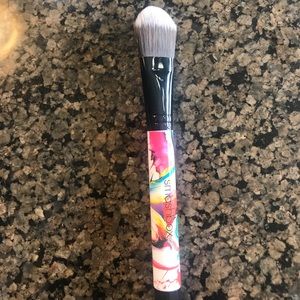 Smashbox foundation brush